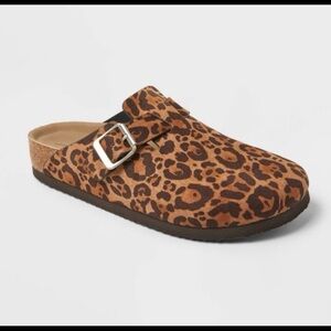 Women's Betsy Clog Mule Flats with Memory Foam Insole - Universal Thread™ Light